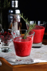 freshly squeezed cranberry smoothie