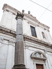 column and Basilica di Sant'Alessandro in Colonna