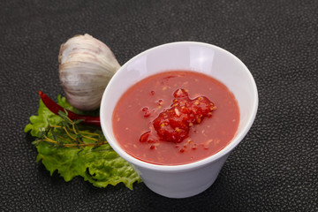 Spicy tomato and garlic sauce