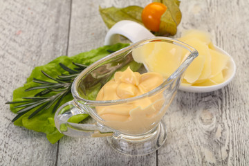 Cheese sauce in the bowl
