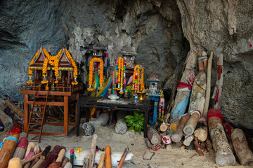 Penis Temple - Phra Nang Cave , Thailand