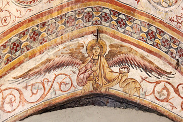 Angelo; affresco su un arco del Duomo Vecchio a Brescia