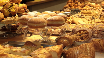 DOLCI IN PANETTERIA, SWEETS IN BAKERY