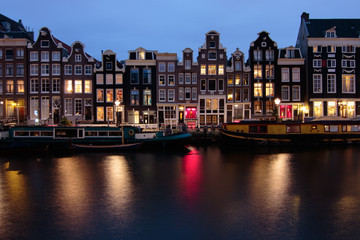 Fototapeta na wymiar Amsterdam Canal at night