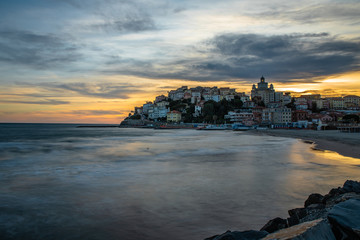 Fototapeta premium Imperia, Porto Maurizio al tramonto