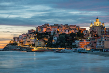 Imperia, Porto Maurizio al tramonto