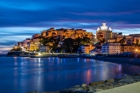 Imperia, Porto Maurizio al tramonto