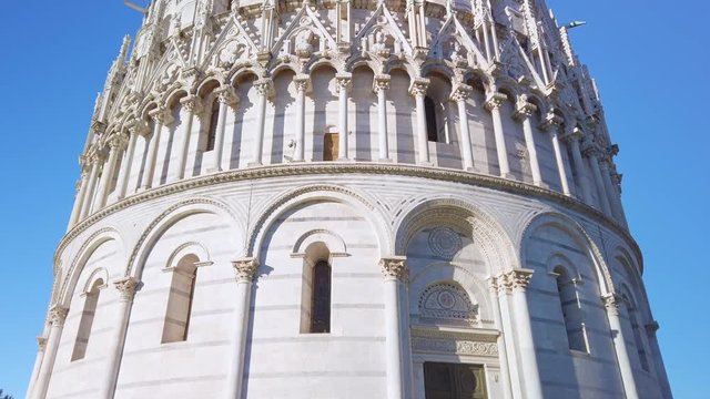 Pisa, Baptistery of St. John, Square of Miracles, gimbal tilt-up. UNESCO WHS