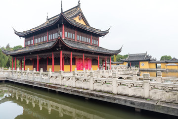 Obraz premium Mosty i świątynie całej świątyni Fook w Suzhou