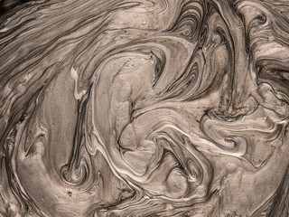 Metalic liquid surface texture