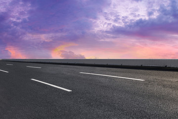 Fototapeta premium Road surface and sky cloud landscape..