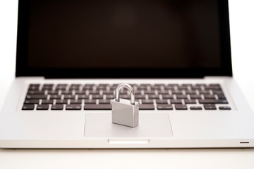 laptop with padlock
