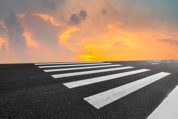 Fototapeta premium Road surface and sky cloud landscape..