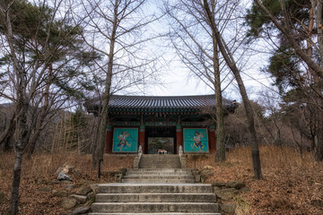 geumgang gate in sudeoksa. chinese character says geumgang gate