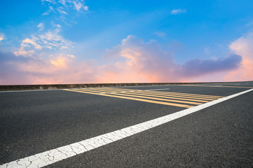 Fototapeta premium Road surface and sky cloud landscape..
