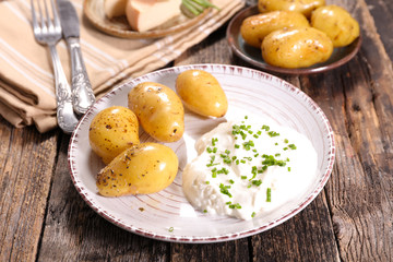 bibeleskaes with potato and cheese cream