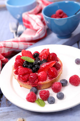 berry fruit tart