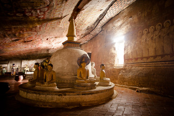Buddha statues in Dambulla Cave Temple, Srilanka