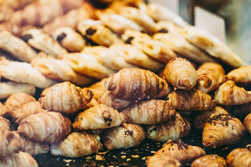 Croissants et pains au chocolat