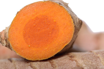 Kurkuma aufgeschnitten sehr nah