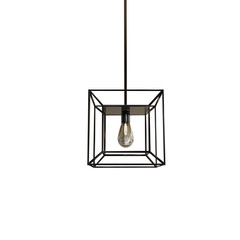 Naklejka premium Ceiling or hanging lamp for interior decoration with clipping path.3d rendering.