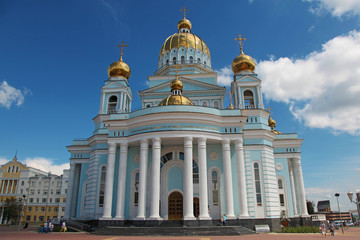 Fototapeta na wymiar The Cathedral of St. Theodore Ushakov in Saransk, republic Mordovia od Russia