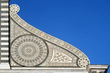 Foto op Plexiglas Detail from facade of Santa Maria Novella Dominican church in Florence, Italy © zatletic