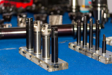 Many type of holder for carbide metal cutting insert tool for cnc machining center or milling machine