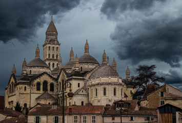 Fototapeta na wymiar Cathedral St Front, Perigueux