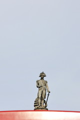 statue of Trafalgar place