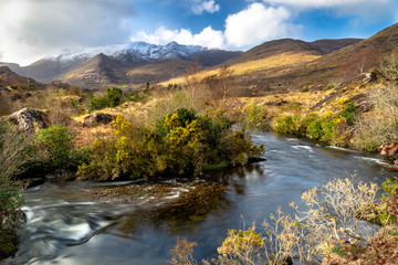 Fototapeta na wymiar Beautiful view on the highest Irish mountains