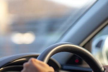 バックミラー　高速道路　安全　走行...