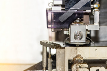 high technology and precision mold cutting by cnc wire cut machine with copy space