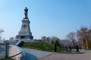 Fototapeta premium Monument to Count N.N. Muravyov Amursky in the city of Khabarovsk in the regional central park