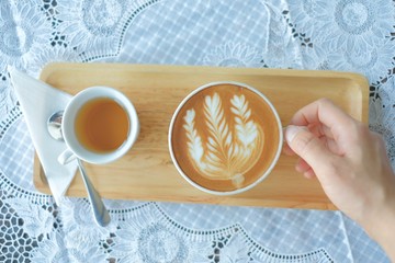 Hot latte art with hot tea