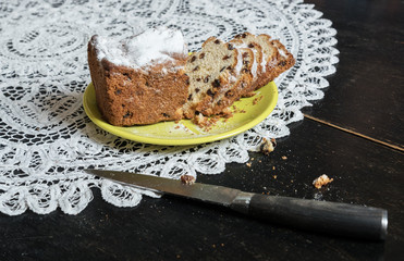 Slices of cake with raisins.