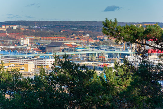 bird eye view of gothenburg city from top of ramberget hill