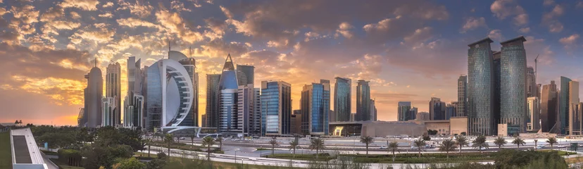 Fotobehang The skyline of West Bay and Doha City, Qatar © boule1301