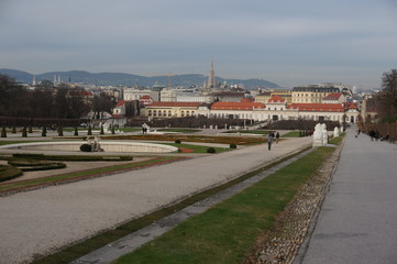 Fototapeta na wymiar Vienna Belvedere Palace and its beautiful gardens