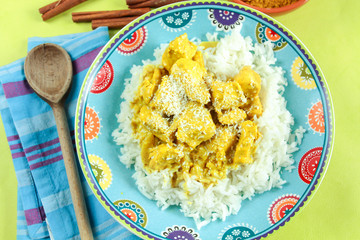 poulet au curry et lait de coco
