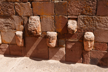 Ruiny stanowiska archeologicznego Tiahuanaco, Boliwia © Miroslaw