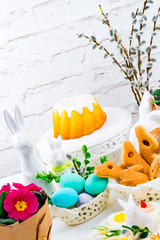 a colorful and festive Easter table decoration