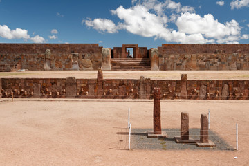 Ruiny stanowiska archeologicznego Tiahuanaco, Boliwia © Miroslaw