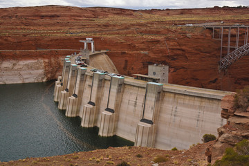glen dam in page creating electricity