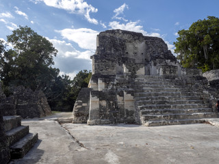 Fototapeta na wymiar Pyramids in Nation's most significant Mayan city of Tikal Park, Guatemala