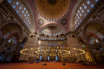 Fototapeta na wymiar Suleymaniye Mosque Interior