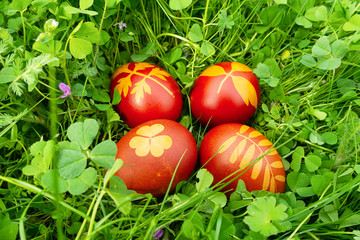 uova di Pasqua Croce