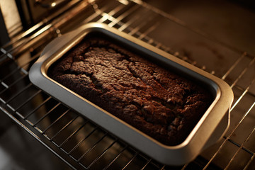 Cupcake in the oven