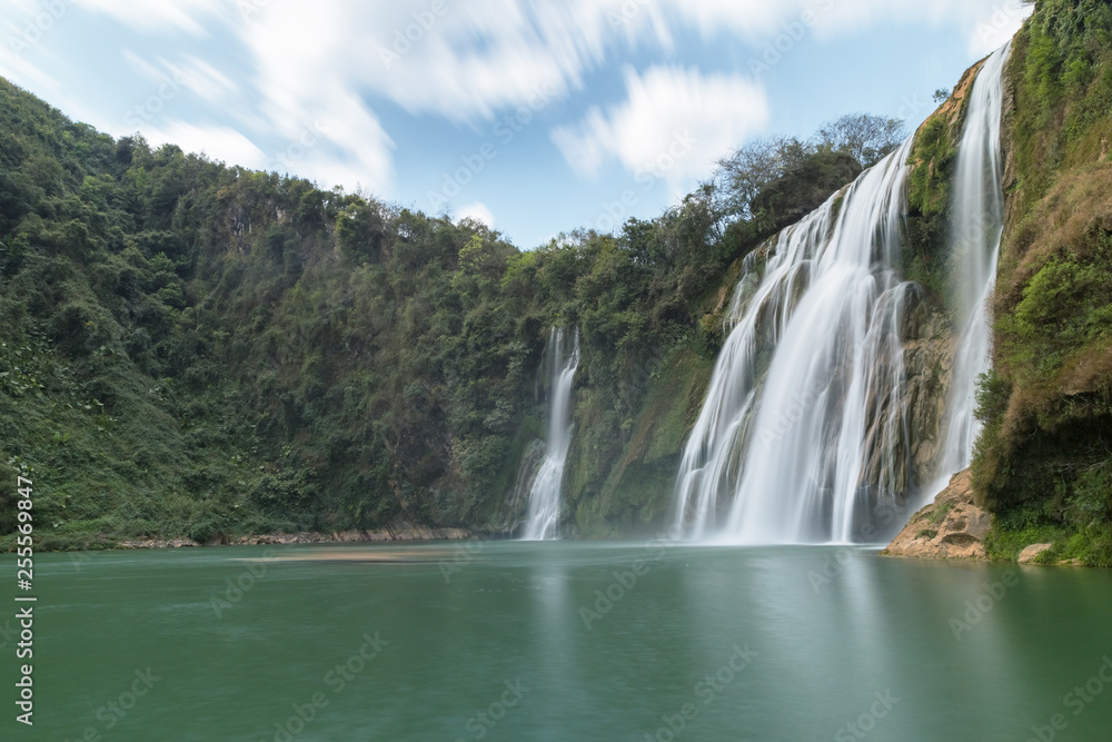 Wall mural yunnan nine dragon waterfall