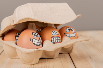 Eggs with faces 